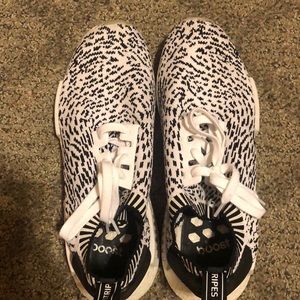 Adidas NMD_R1 PK 
“SASHIKO”